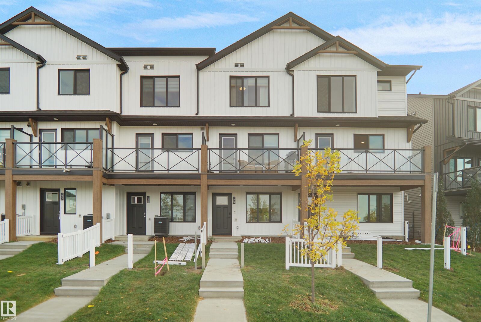 Property Photo:  1025 Secord Promenade NW 29  AB T5T 7V4 