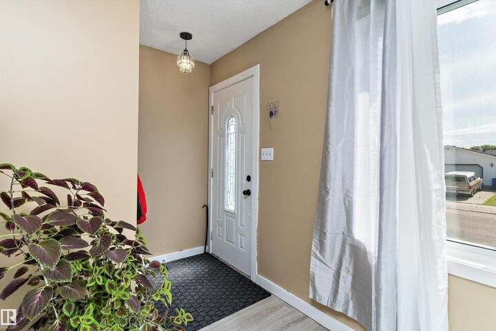 Property Photo:  3708 133 Avenue NW  AB T5A 3E9 