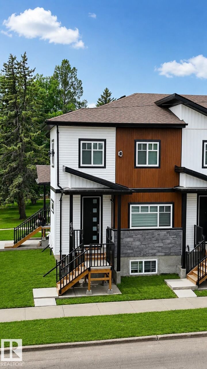 Property Photo: 6704 109 Street NW 1 AB T6H 2A4