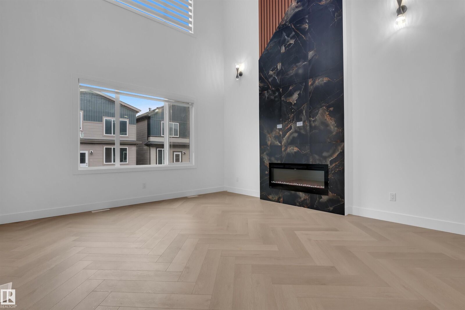 Property Photo:  3604 44 Avenue  AB T4X 3G8 