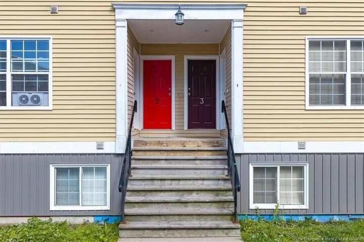 Property Photo: 20 Woodhollow Park 2 NB E2J 0E7
