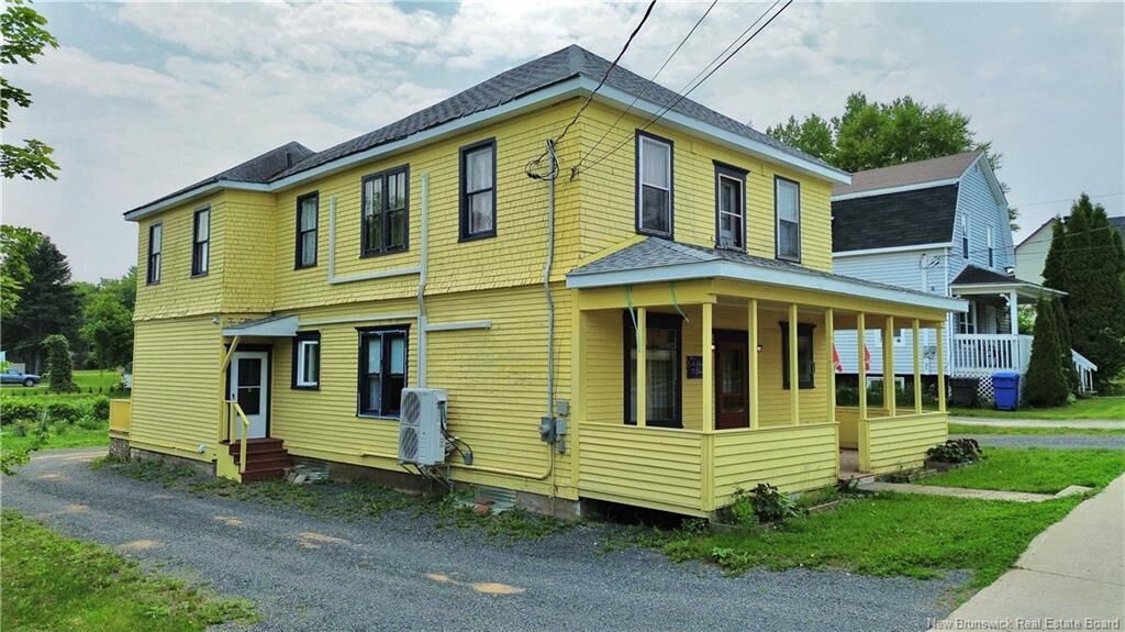 Property Photo: 539 Queen St NB E2A 2J8