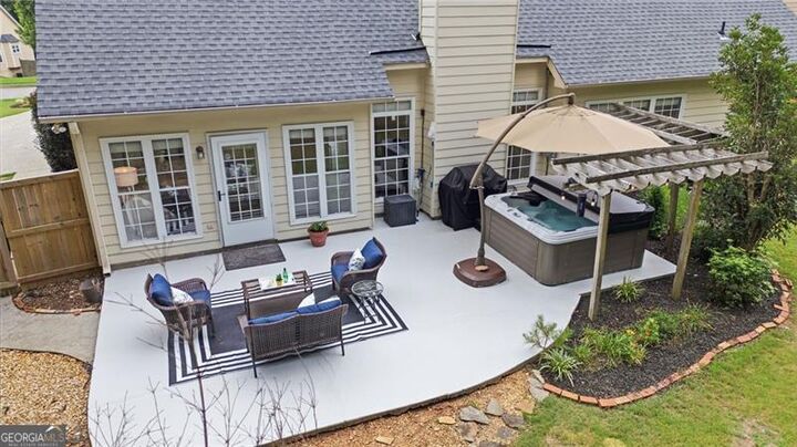Property Photo: 4169 Chatham View Drive GA 30518