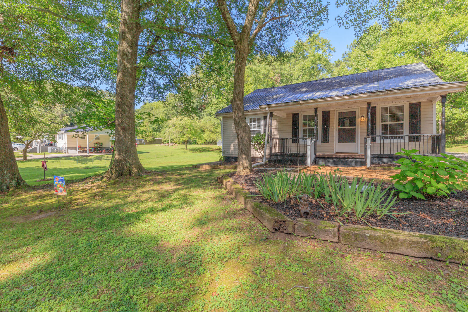 Property Photo: 701 N Duke Street GA 30728