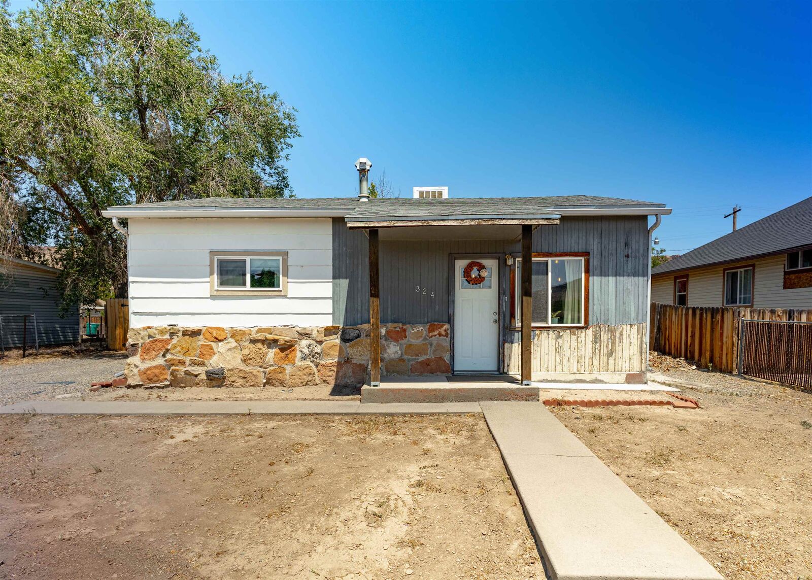 Property Photo: 324 W 7th Street CO 81526
