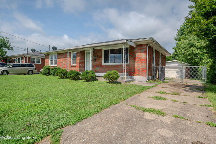 Property Photo:  11412 Flowervale Ln  KY 40272 