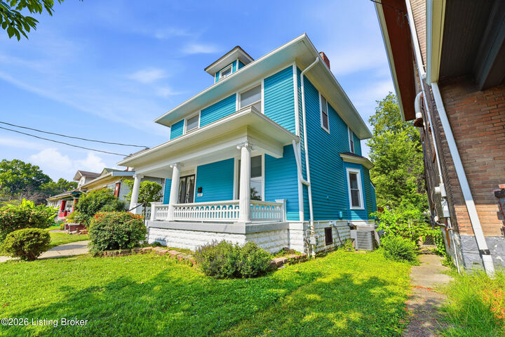 Property Photo:  684 S 38th St  KY 40211 
