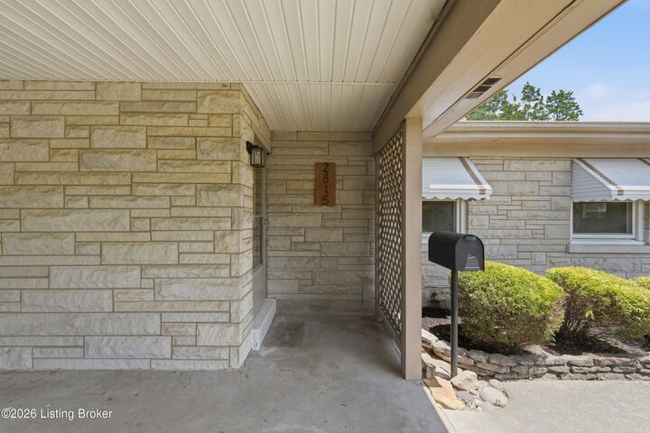 Property Photo:  2815 Brookdale Ave  KY 40220 
