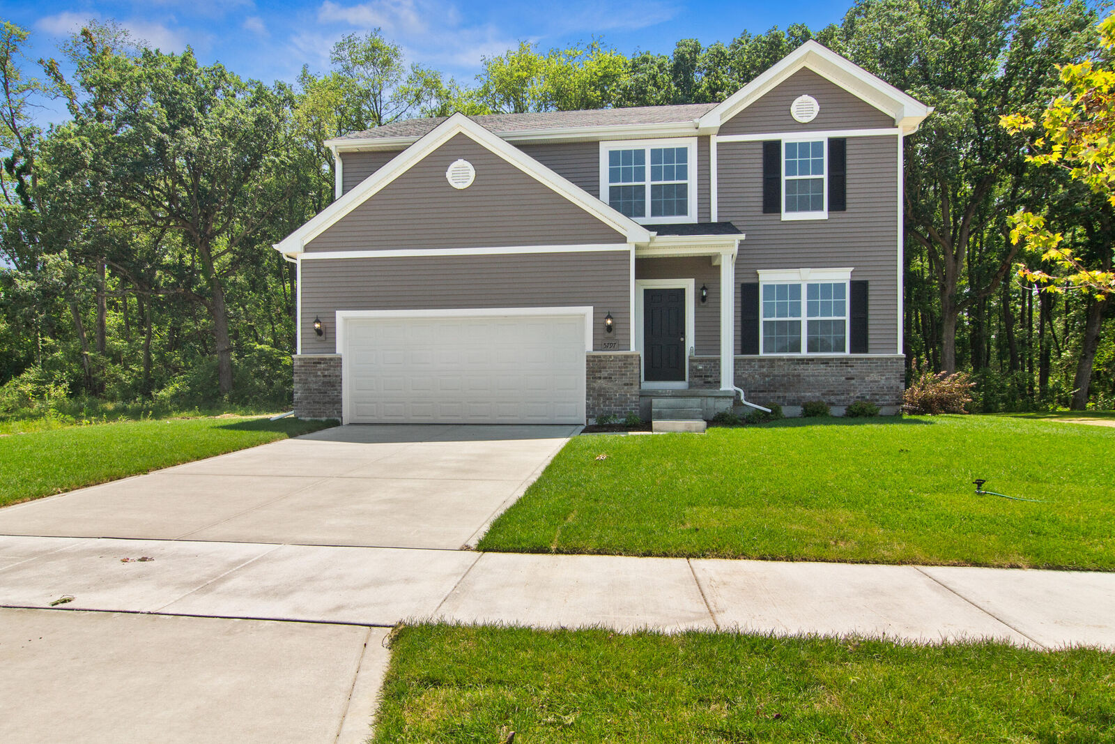 Property Photo: 5699 Onyx Avenue IN 46356