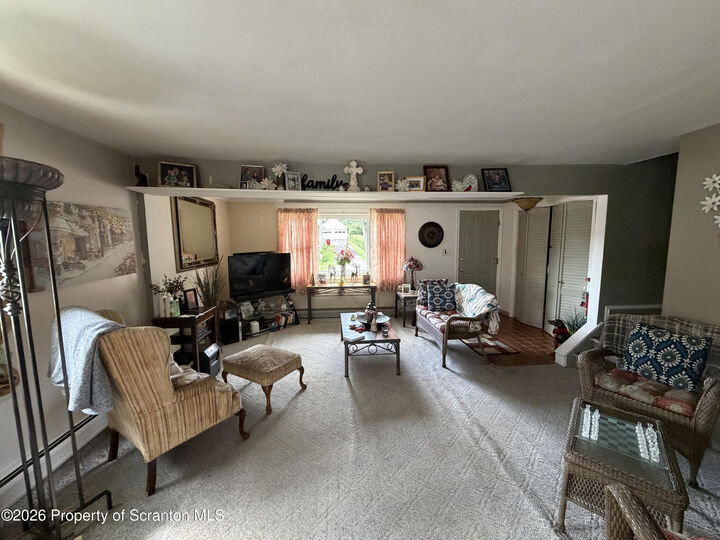 Property Photo:  109 Armstrong Avenue  PA 18411 