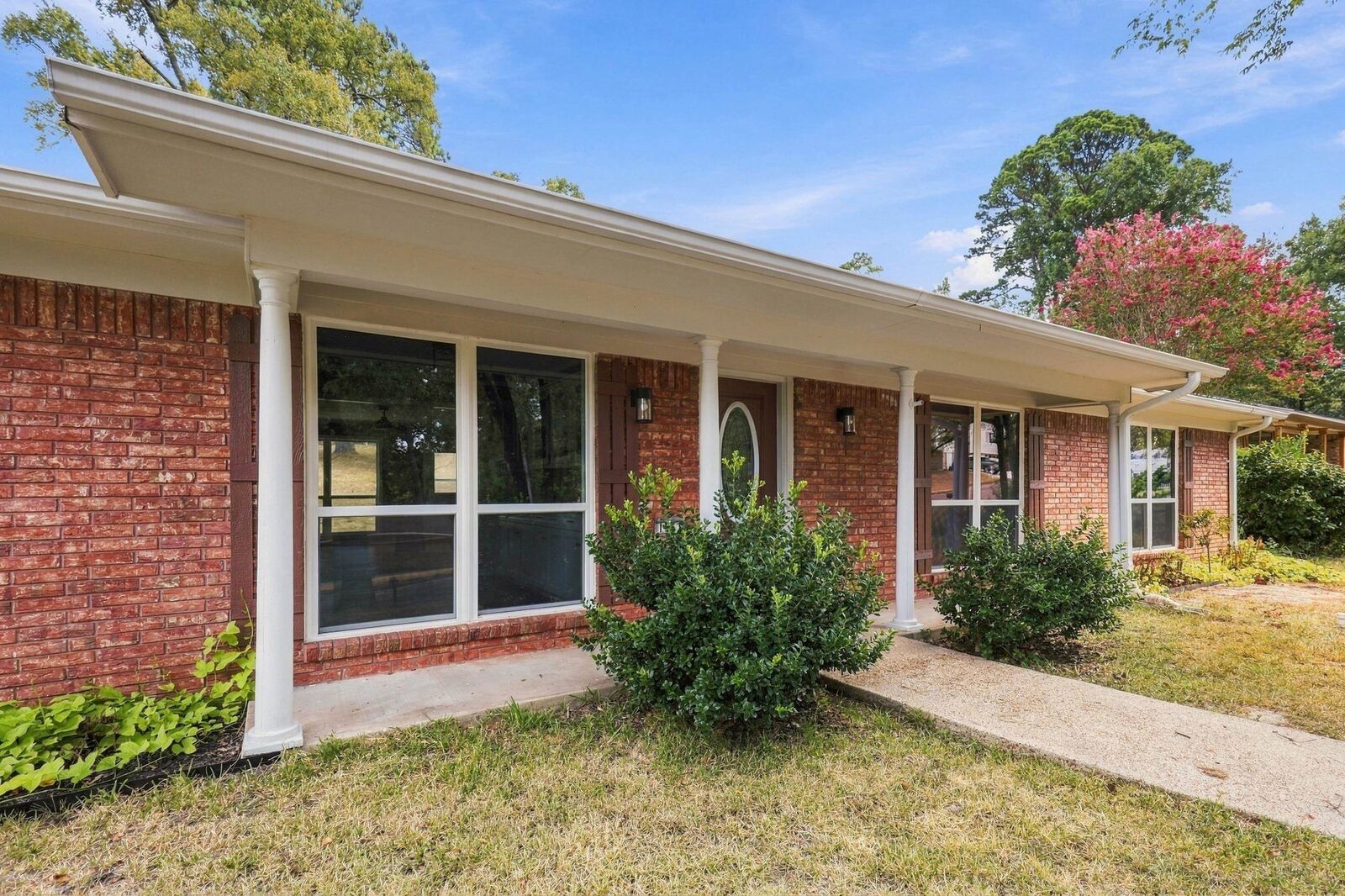 Property Photo:  1513 Frost Street  TX 75644 