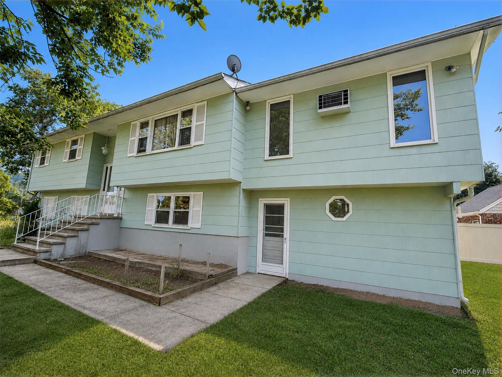 Property Photo: 14 Lafayette Avenue NY 10993