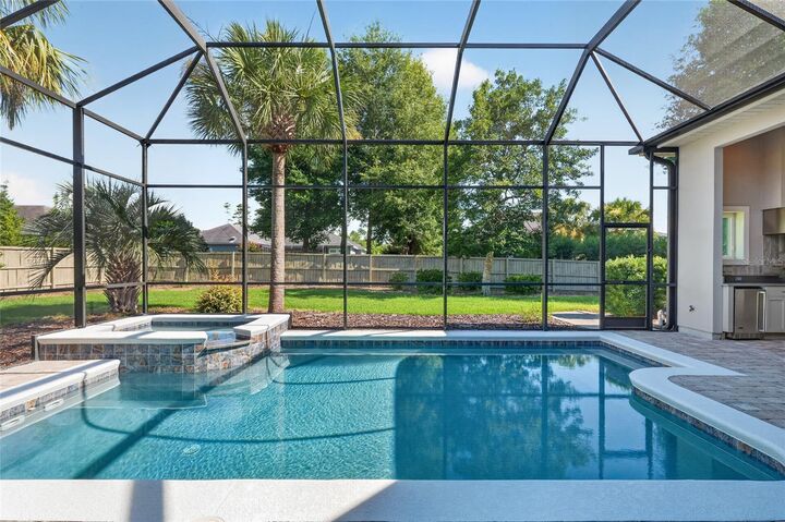Property Photo: 10407 SW 26th Place FL 32608