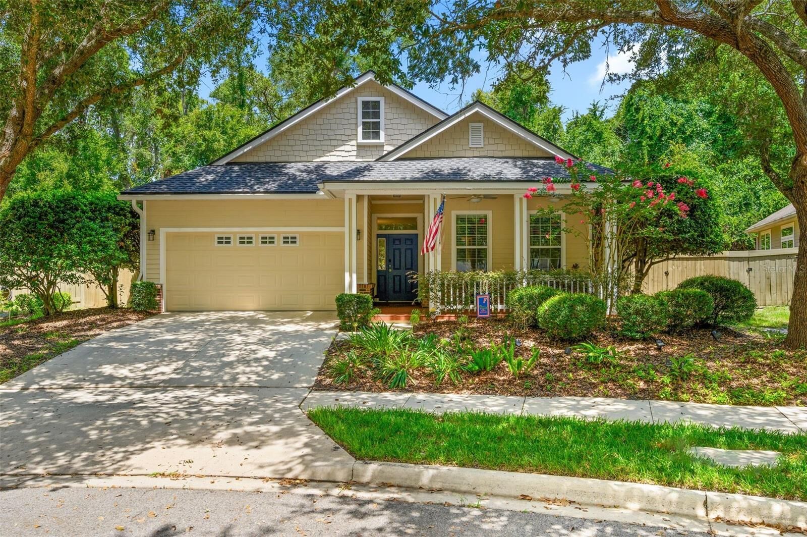 Property Photo:  9044 SW 25th Road  FL 32608 