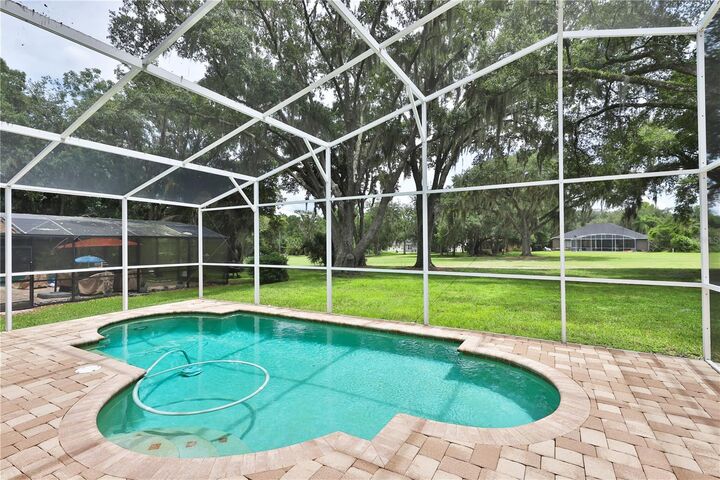 Property Photo: 2578 Ekana Drive FL 32765