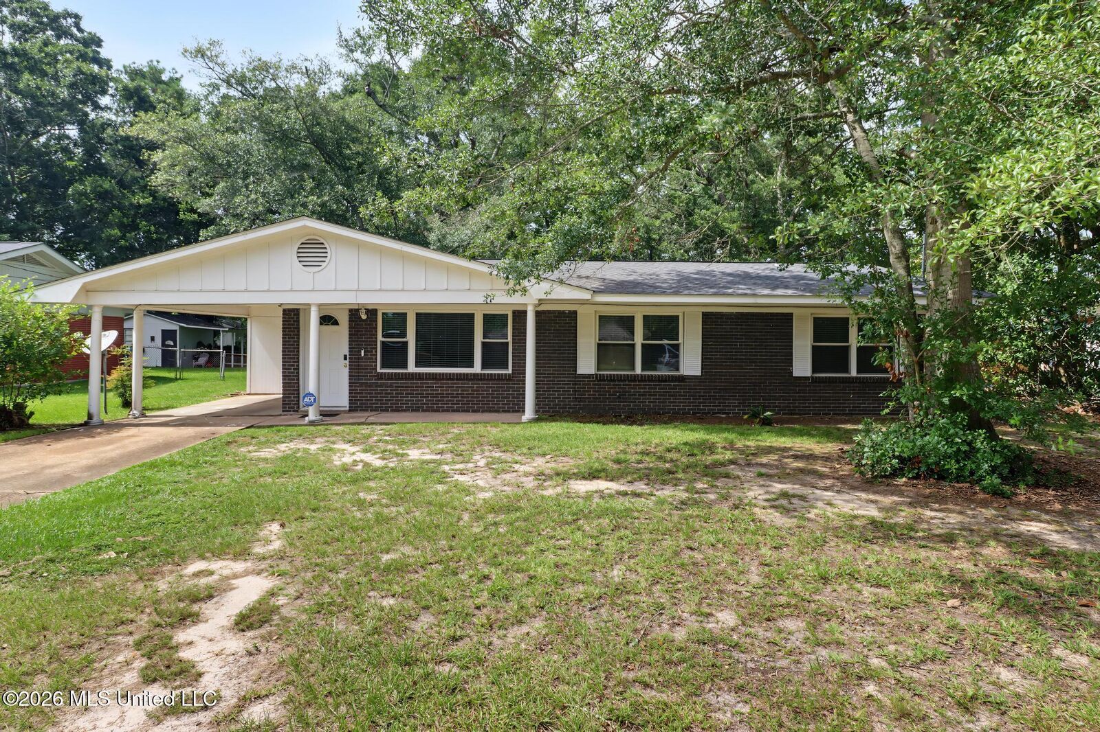 Property Photo: 2517 Ridgewood Road MS 39564