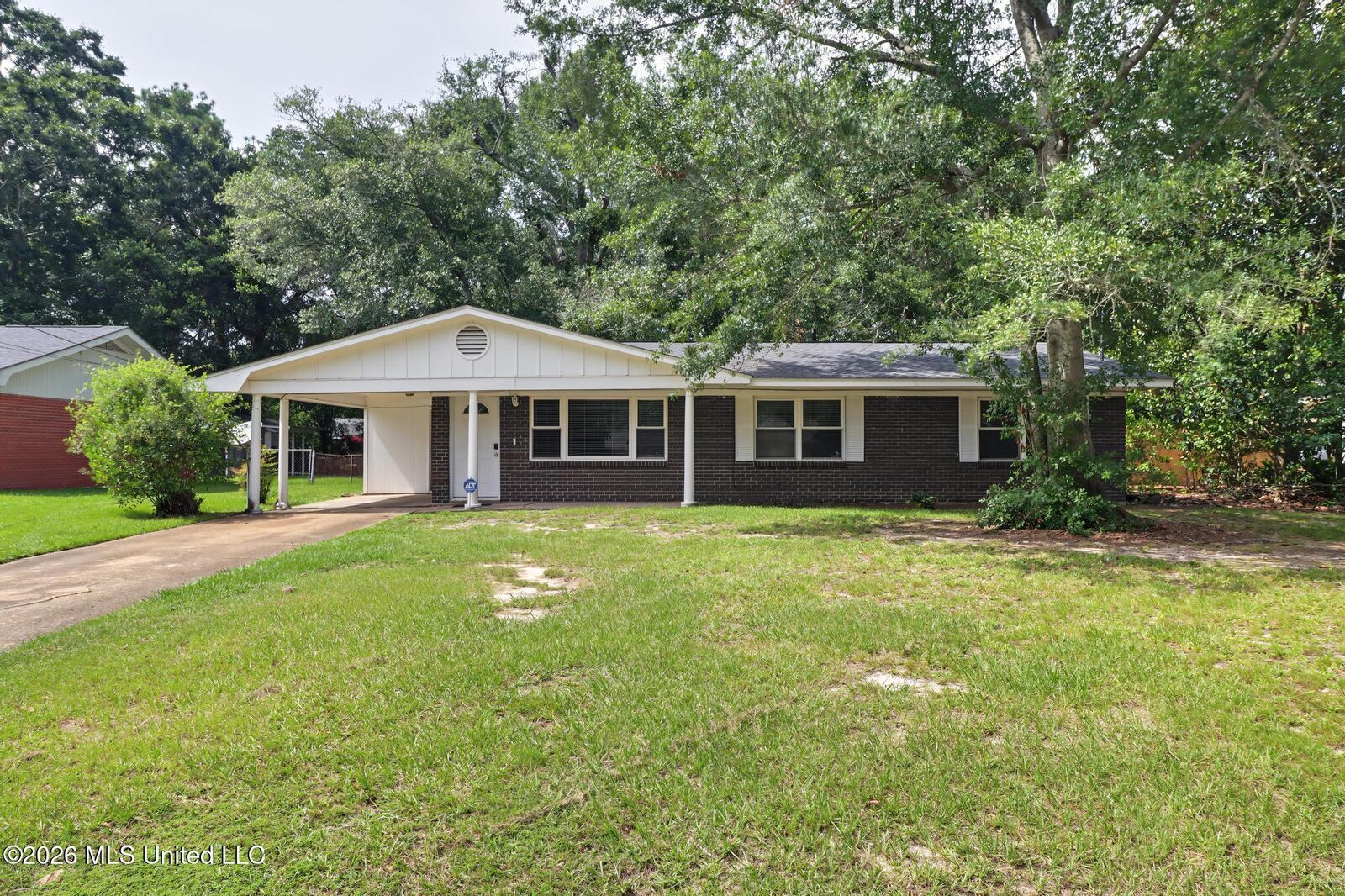 Property Photo: 2517 Ridgewood Road MS 39564