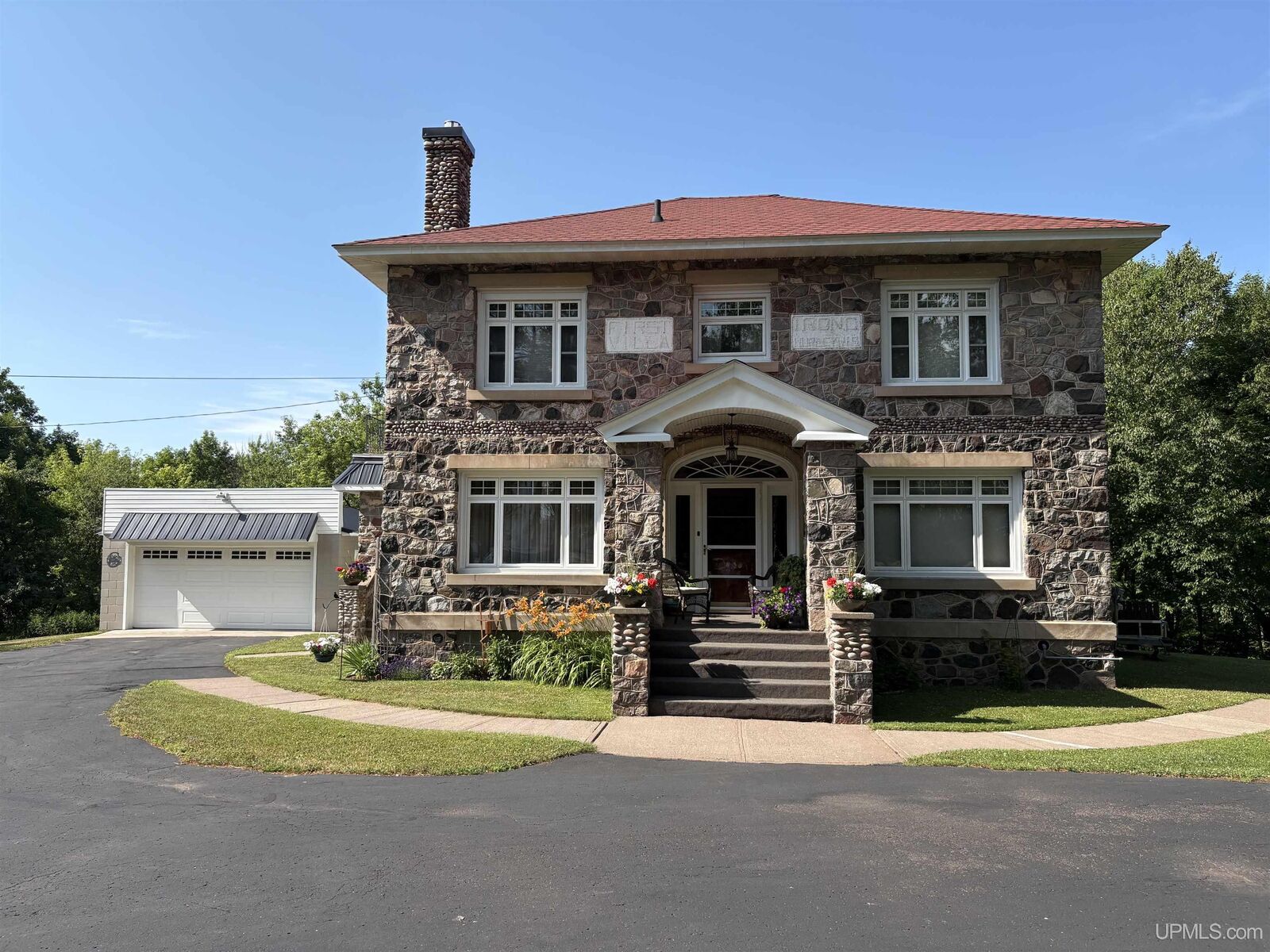 Property Photo:  613 N 2nd Avenue  WI 54534 
