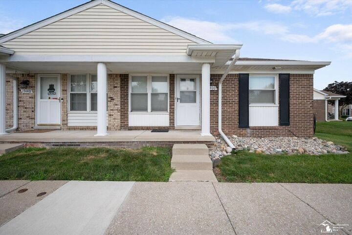 Property Photo:  17400 Rudgate Street  MI 48195 