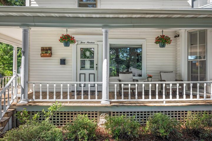 Property Photo:  319 E Lake St  WI 53551 
