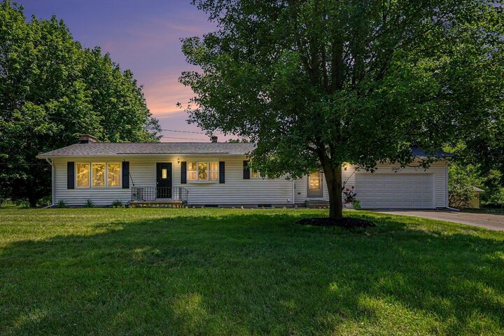 Property Photo: 3747 Harshbarger Road MI 49203