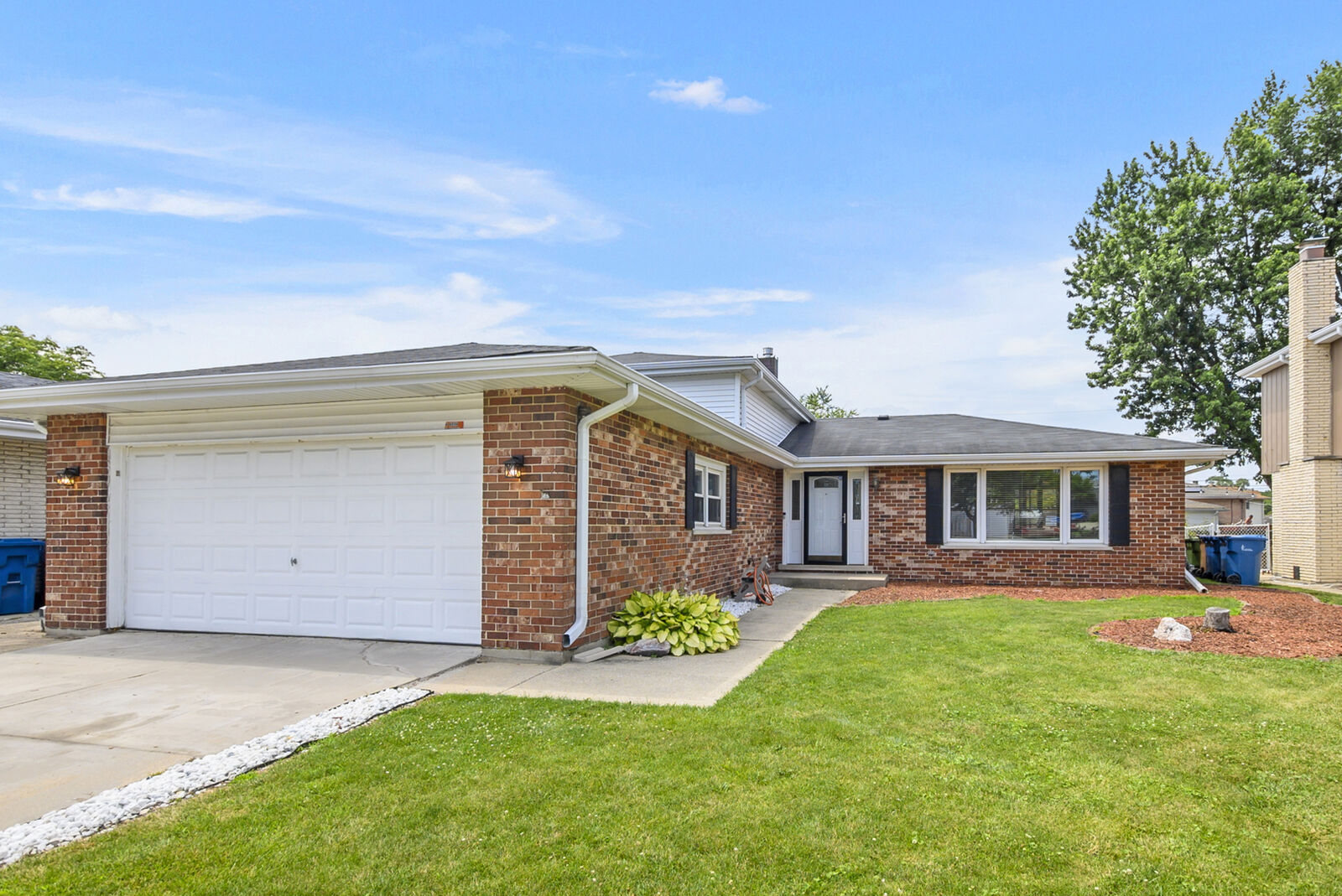 Property Photo:  9336 Moody Avenue  IL 60453 