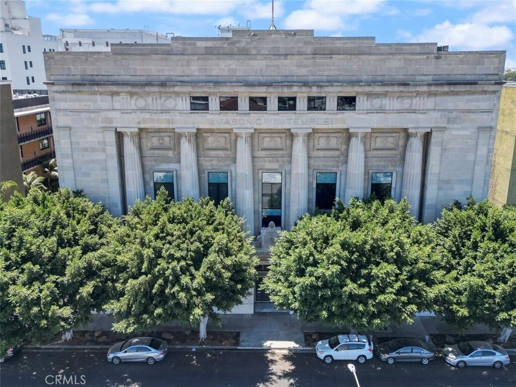 Property Photo:  835 Locust Avenue 317  CA 90813 