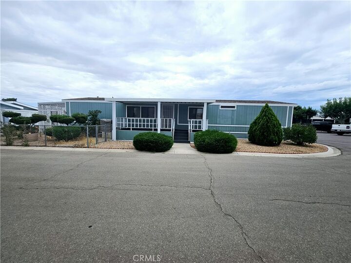 Property Photo: 9161 Santa Fe E 20 CA 92345