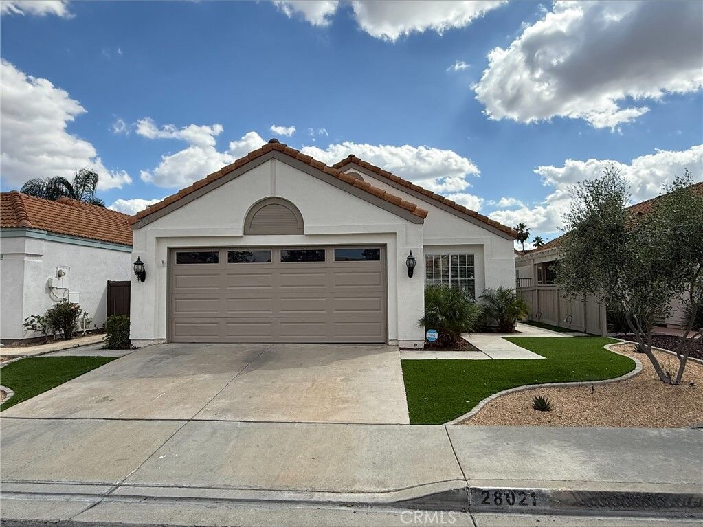 Property Photo:  28021 Palm Villa  CA 92584 