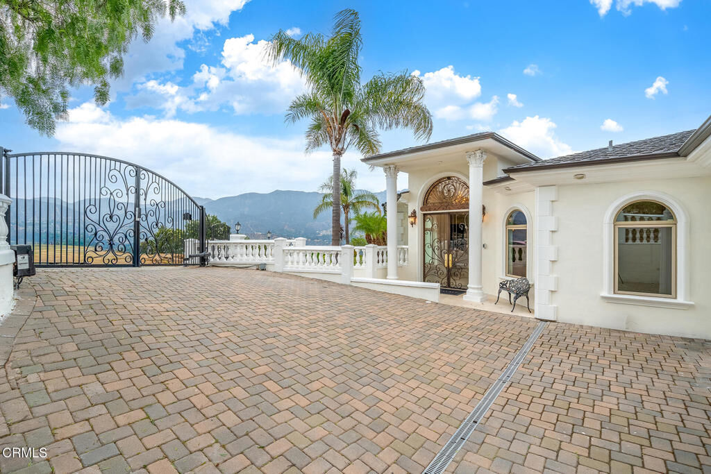 Property Photo: 450 Palmerstone Drive CA 91011