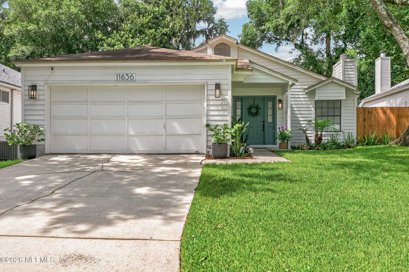 Property Photo: 11636 Brush Ridge Circle N FL 32225