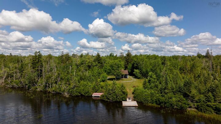 Property Photo: 98 Burke Loop NS B0N 2M0