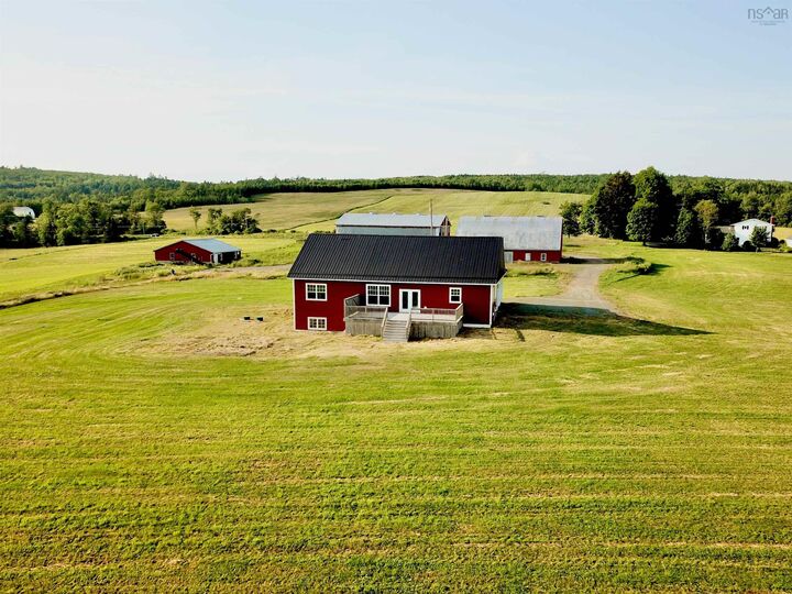 Property Photo: 2192 Highway 289 NS B0N 1C0