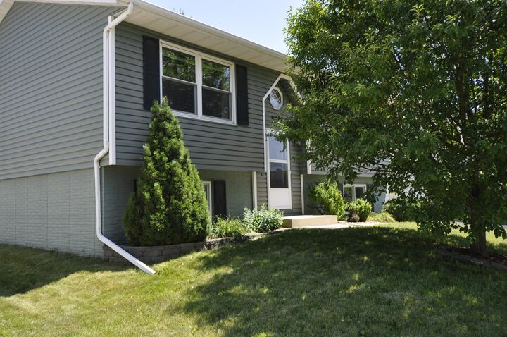 Property Photo: 4822 22nd Avenue NW MN 55901