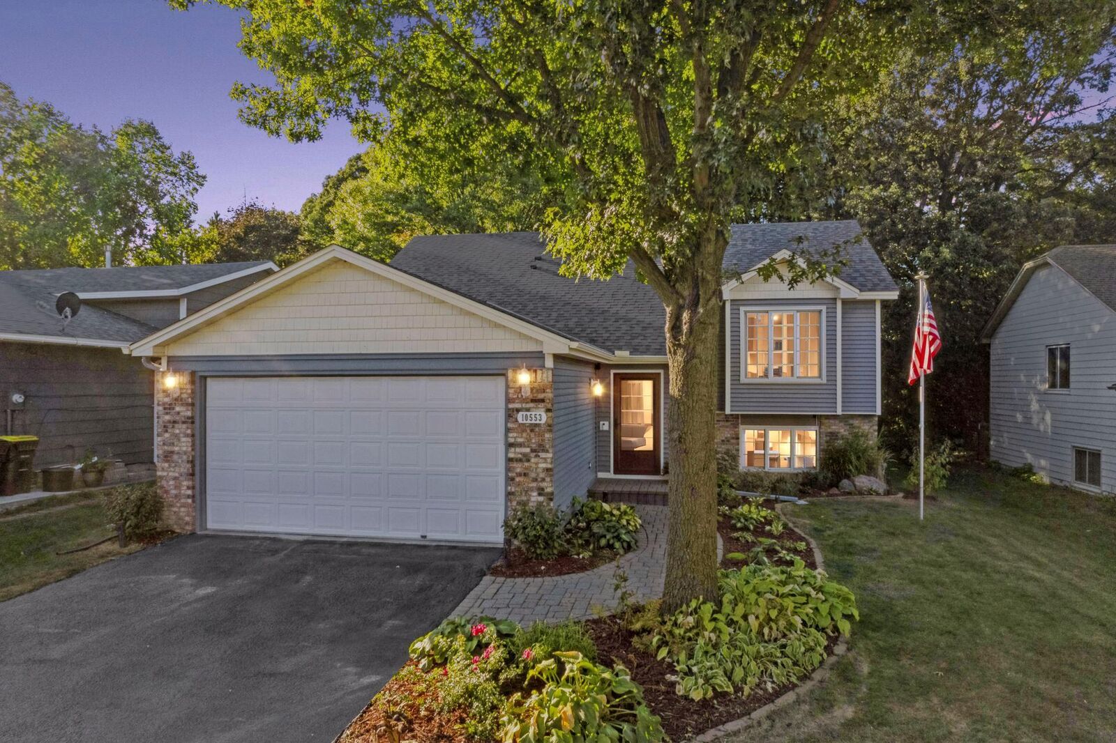 Property Photo:  10553 166th Street W  MN 55044 