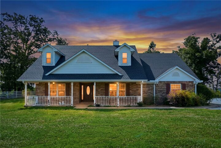 Property Photo:  13301 L C Hickman Road  AR 72719 