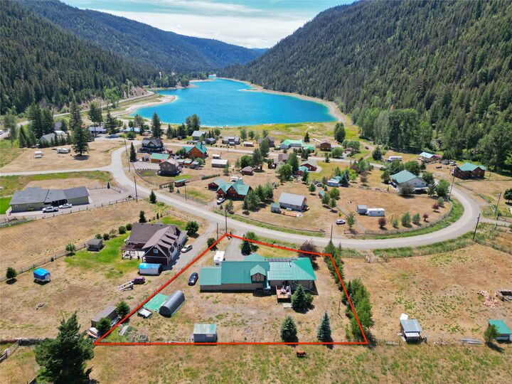 Property Photo: 118 Skye Blue Loop BC V0X 1W0