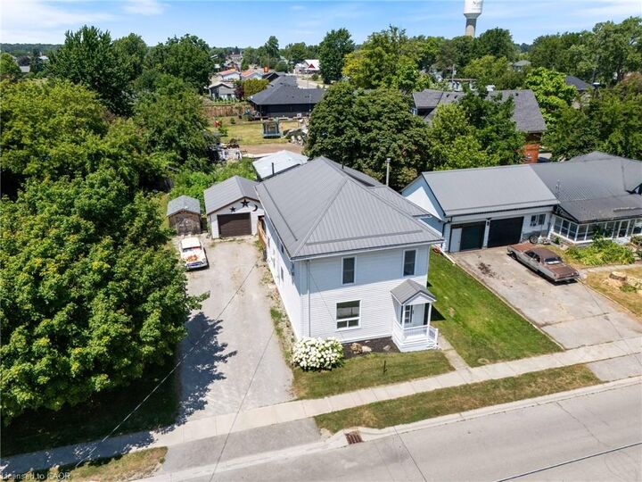 Property Photo: 6 Price Street ON N0E 1M0
