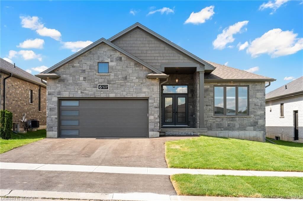Property Photo: 6 Patten Drive ON N0E 1N0