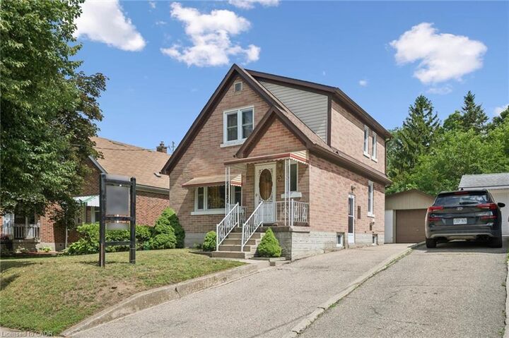Property Photo:  75 Arnold Street  ON N2H 6C9 