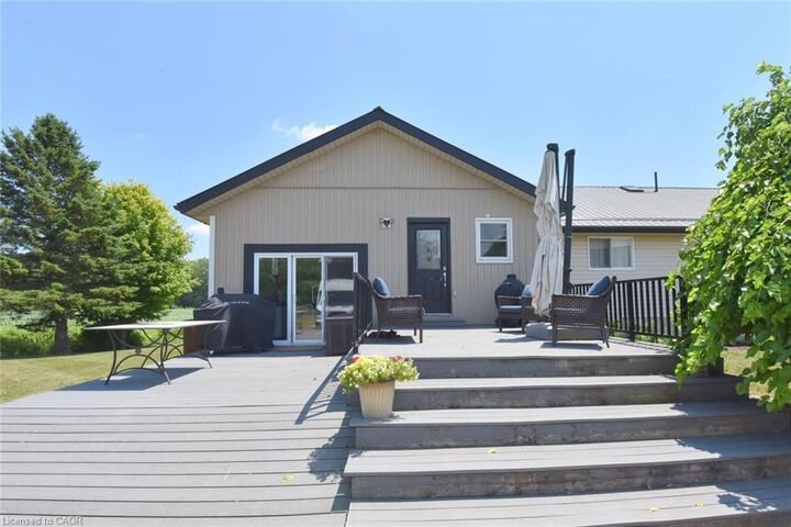 Property Photo:  529 Charlotteville Road 5  ON N3Y 4K1 