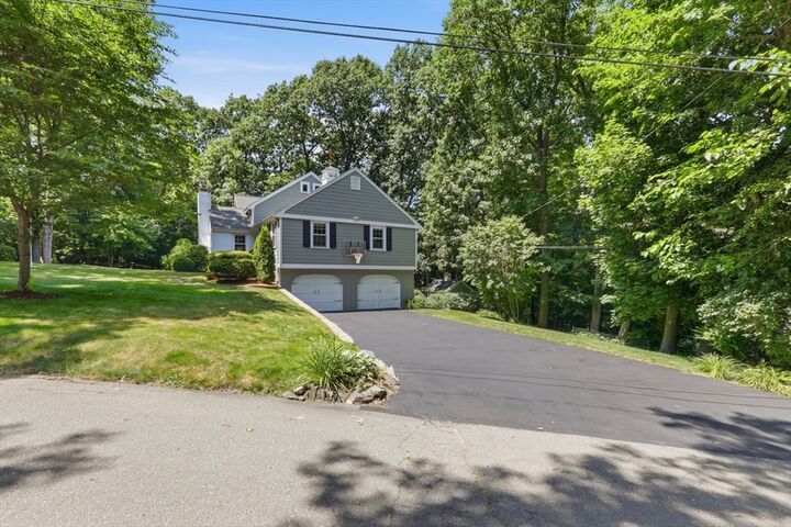 Property Photo:  2 Olde Lyme Road  MA 01890 