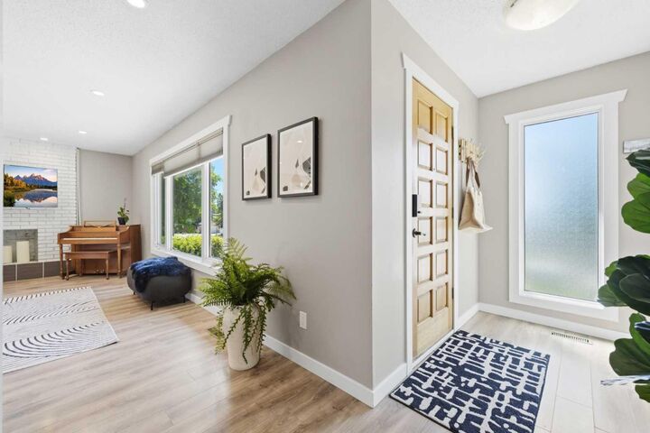 Property Photo: 7304 Silver Springs Road NW AB T3B 4E6