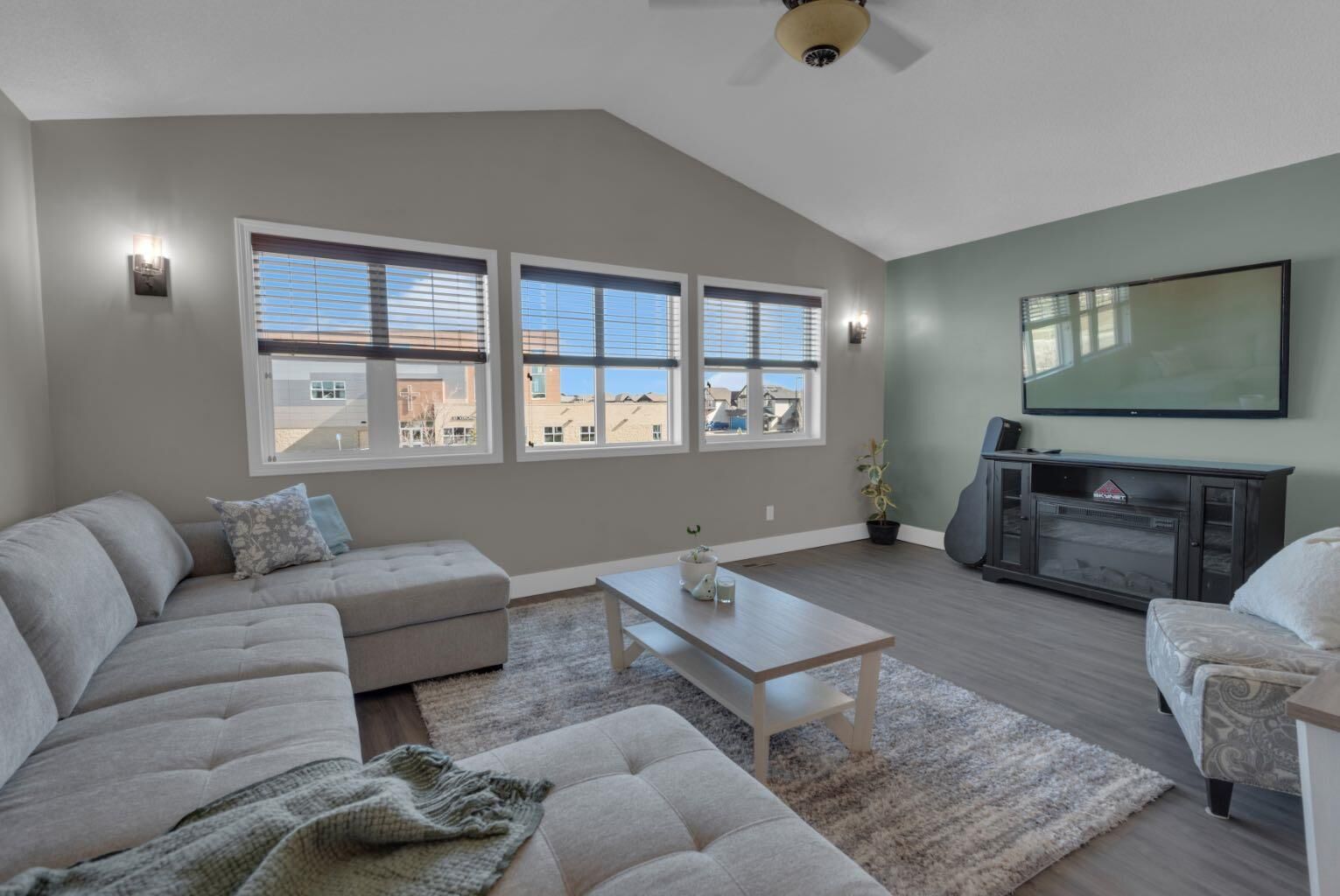Property Photo: 69 Morningside Circle SW AB T4B 0L7