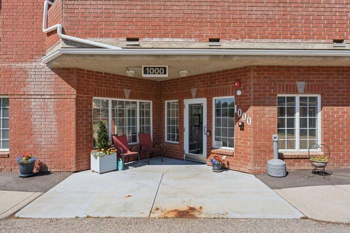 Property Photo: 1210 Sienna Park Green SW 1210 AB T3H 3N7