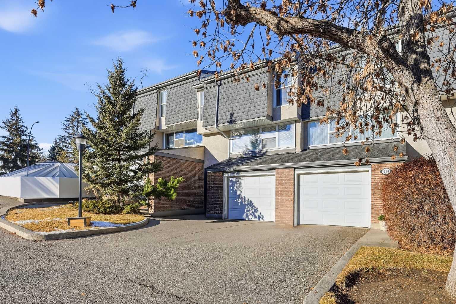 Property Photo: 443 Brae Glen Crescent SW AB T2W 1B6