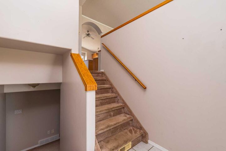 Property Photo:  6601 39 Street  AB T9V 2Y3 