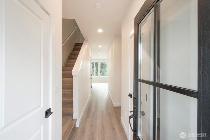 Property Photo: 1104 W Lauridsen Boulevard WA 98363
