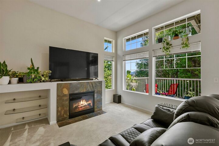 Property Photo:  21250  40th Way S B  WA 98198 