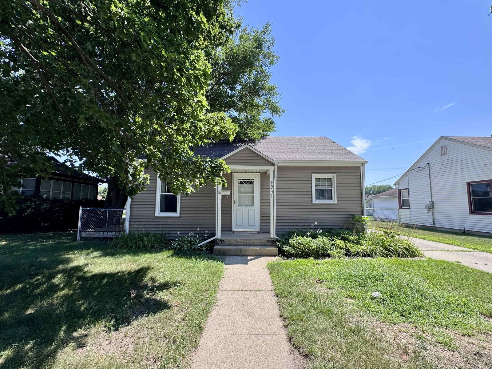 Property Photo: 4937 Illinois Street IL 61115